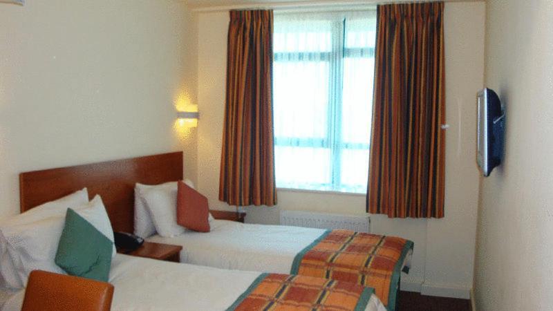 Sefton Express Hotel Ballasalla Dış mekan fotoğraf